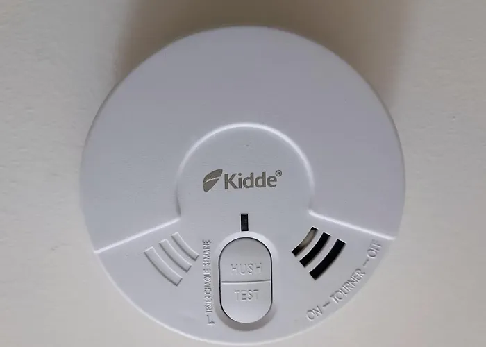 Grand Confort Pour 3 Personnes Linge En Option Barcelonnette